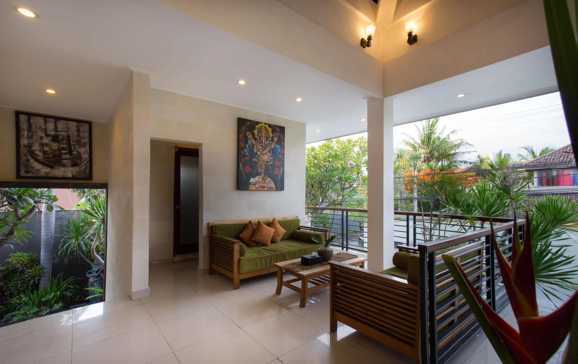 Sandi Agung Villa Seminyak Exterior foto