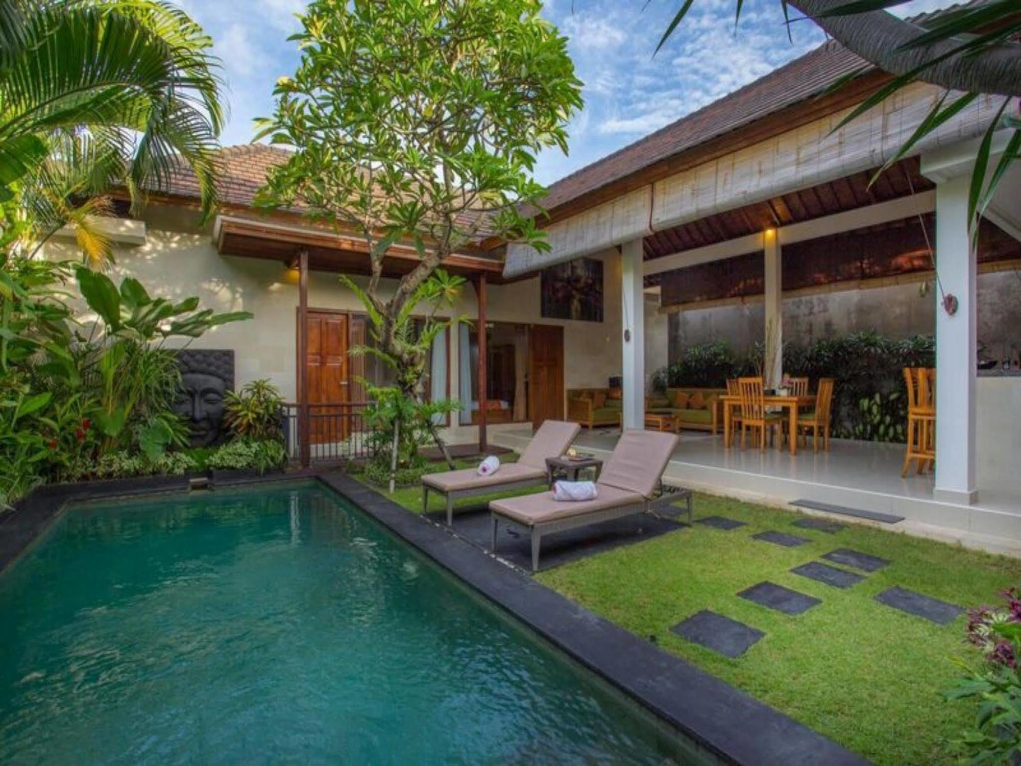 Sandi Agung Villa Seminyak Exterior foto